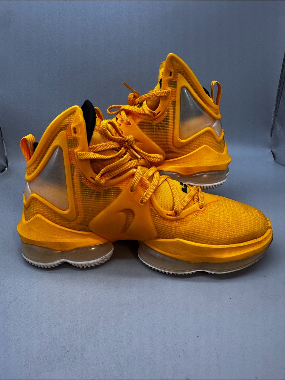 SIZE 8 Nike Lebron 19 "Hard Hat" (CZ0203-700) Men's University Gold Black - Picture 2 of 5